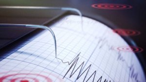 Terremoto de magnitud 6.9 sacude el norte de Jap&oacute;n