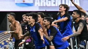 F&uacute;tbol: &iquest;Temor en Inglaterra? Figuras de Argentina contratan seguridad tras echarlos del Mundial 2026