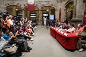 Presenta el Gobierno de la Ciudad primera Feria Internacional del Libro de Puebla 2025