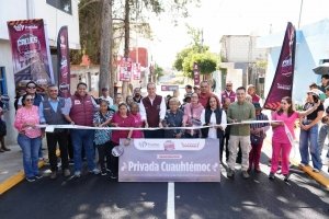 Entrega Pepe Chedraui obra de pavimentaci&oacute;n en la colonia Guadalupe Hidalgo 2da. Secci&oacute;n