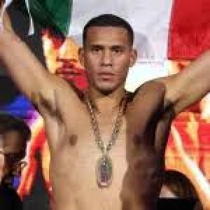 David Benavidez reta a Canelo &Aacute;lvarez en su cara luego de vencer a Zurdo Ram&iacute;rez