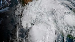 Impacto de Huracán Erick 2025 en Oaxaca y Guerrero No Ha Dejado Muertos Ni Desaparecidos