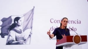 Claudia Sheinbaum responde si se arrepiente de visitar Veracruz tras los reclamos