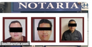 Vinculan a proceso por fraude al notario César Sotomayor