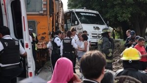 Exigen sanciones a operador y concesionario por choque que dej&oacute; 21 lesionados