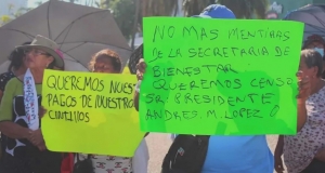 Protestan damnificados de Acapulco por falta de apoyo