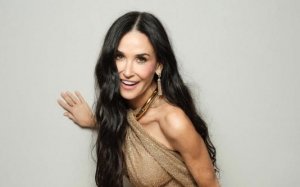 Demi Moore es nombrada la &ldquo;Persona M&aacute;s Bella del Mundo&rdquo; y las redes explotan