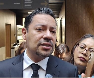 Niega Andr&eacute;s Villegas renuncia de edil de Tecamachalco tras asesinato de su hijo
