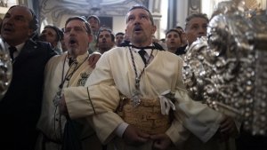Así vive Antonio Banderas su fe por la Semana Santa en Málaga.