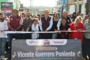 Entrega Pepe Chedraui obras de pavimentaci&oacute;n en la Junta Auxiliar de San Jer&oacute;nimo Caleras