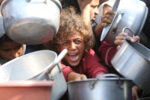 Hambre provoca ocho muertes más en Gaza; la cifra de víctimas sube a 289