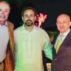AMLO habló con el embajador de México en España tras posar con Salinas de Gortari en foto