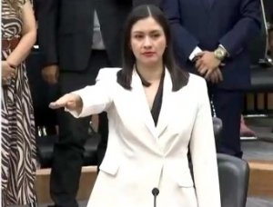 Blanca Yasahara Cruz lleva su verborrea al INE