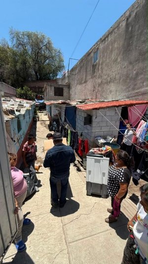 Contin&uacute;a gobierno de Pepe Chedraui entrega de enseres a familias afectadas por la lluvia at&iacute;pica