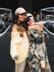 Shakira y Belinda se encuentran en los ensayos de la inauguraci&oacute;n del Mundial 2026