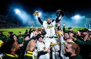 Pericos vence a Algodoneros y se pone a un triunfo del título