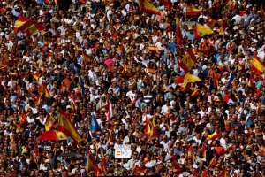 40.000 personas se manifiestan en España contra la amnistía a separatistas catalanes