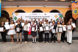 En Puebla, jóvenes cuentan con respaldo del gobierno estatal para alcanzar objetivos: Sergio Salomón