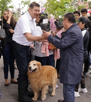 Gobierno itinerante, cercano a la gente para el progreso de Puebla: Armenta