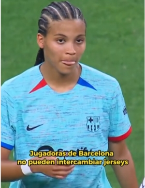 Jugadoras de Barcelona Femenil se niegan a cambiar camisetas con Chivas: Hay una &#039;cruel&#039; razón
