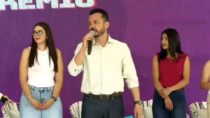 Garc&iacute;a Parra defiende inclusi&oacute;n de j&oacute;venes en el gobierno ante cr&iacute;ticas de la oposici&oacute;n