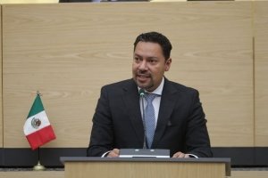 Descarta Andr&eacute;s Villegas "limpia" en el Congreso de Puebla tras renuncia del director jur&iacute;dico