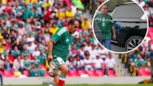 Cuauht&eacute;moc Blanco se baja a encarar a manifestantes; le rayan la camioneta antes del M&eacute;xico ante Inglaterra
