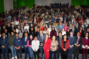 Como orgulloso egresado BUAP, gobernador Armenta abre puertas a servicio social universitario