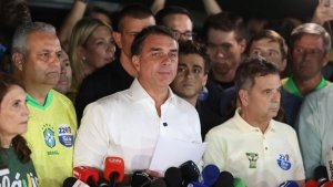 Bolsonaro advierte irregularidades en la segunda vuelta presidencial de Brasil y pedir&aacute; la anulaci&oacute;n