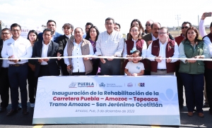Entrega gobernador Céspedes rehabilitación de la carretera Puebla-Amozoc-Perote