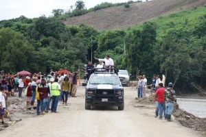 Para evitar colapsos en carreteras, Gobierno pide confiar en Centros de Acopio de CIS&nbsp;y&nbsp;Casa&nbsp;Aguayo