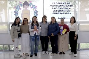 BUAP busca evitar deserci&oacute;n escolar con programa de acompa&ntilde;amiento a estudiantes embarazadas