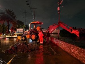 Avanza atenci&oacute;n a zonas afectadas por lluvia en la capital: gobierno de Pepe Chedraui