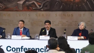 "Seguridad No Implica Lujo": SCJN Confirma que No Utilizar&aacute; Camionetas que Desataron Pol&eacute;mica