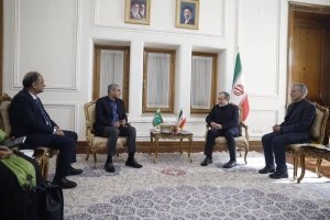 Pakist&aacute;n Anuncia Conversaciones T&eacute;cnicas entre EUA e Ir&aacute;n en Suiza