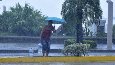 Remanentes de John dejarán lluvias intensas en gran parte del país este sábado