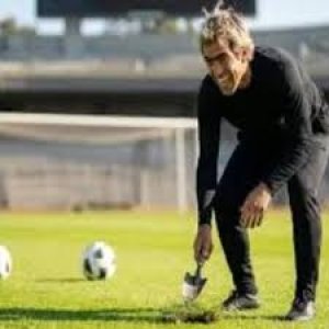 De &iacute;dolo de Cruz Azul a cuidar canchas en Argentina: la nueva vida del Chelito Delgado sorprende a la Liga MX