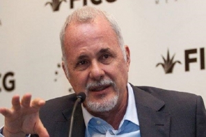 Ex rector de la UdeG y fundador de la FIL de Guadalajara se quita la vida