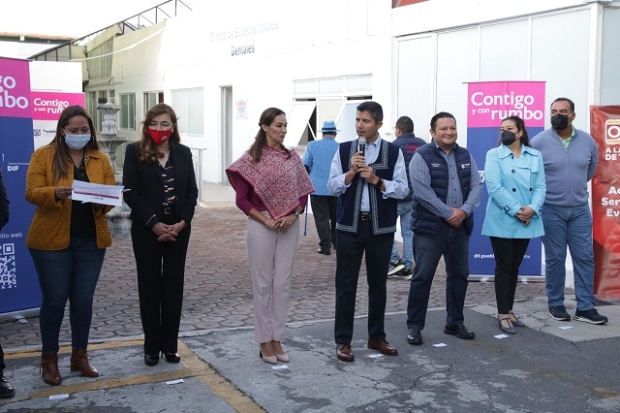 DIF municipal Puebla reactiva 5 desayunadores en escuelas con apoyo de Grupo Oxxo