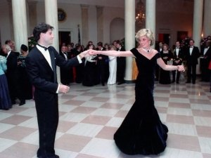 El baile de Jhon Travolta con Lady Di en la Casa Blanca que conquistó al mundo