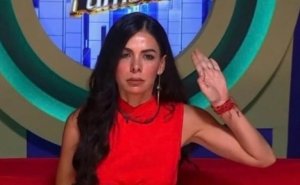 Vanessa Arias causa pol&eacute;mica por hacer la se&ntilde;al internacional de auxilio dentro de &laquo;La casa de los famosos&raquo;