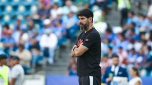 Abreu 'confirma' a Gilberto Mora para el Mundial y destaca el car&aacute;cter de Xolos