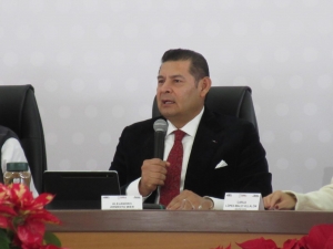 Puebla destina mil 500 mdp para obra comunitaria: Armenta