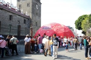 Invita Gobierno de la Ciudad a visitar el domo sensorial "Sintamos la Navidad"