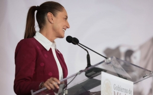 Sheinbaum firma acuerdo para la producci&oacute;n de vacunas de ARN mensajero en M&eacute;xico
